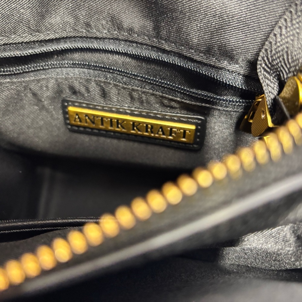 ✨Antik Kraft Black Crossbody Bag Gold Buckle Accent - Picture 10 of 14